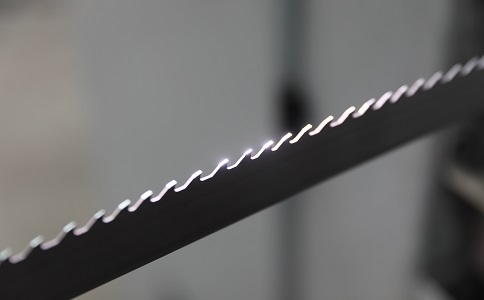 攀枝花双金属带锯条产生切削噪音的原因具体有哪些？